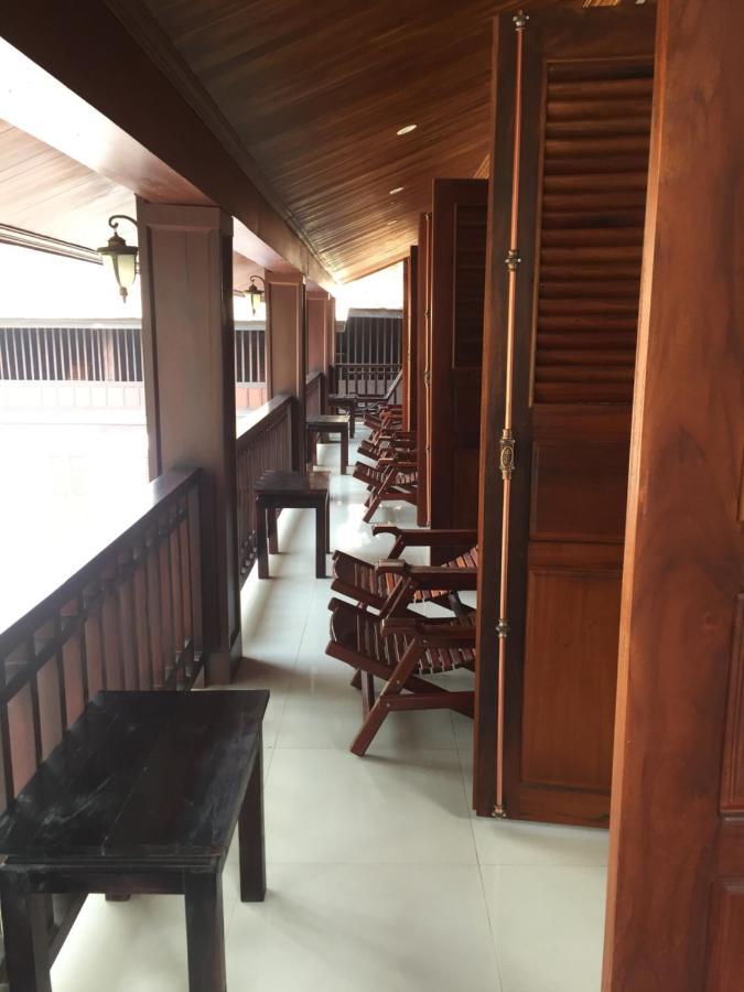 Beauty Season 1935 Hotel Luang Prabang Exteriör bild